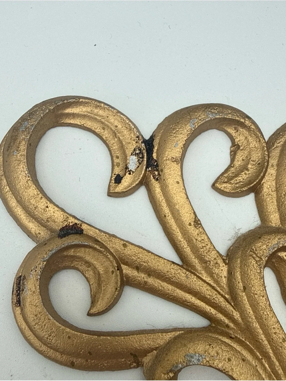 2 VTG Fighting Roosters  Gold Color Painted Cast Metal Wall Decor 9”  Farmhouse